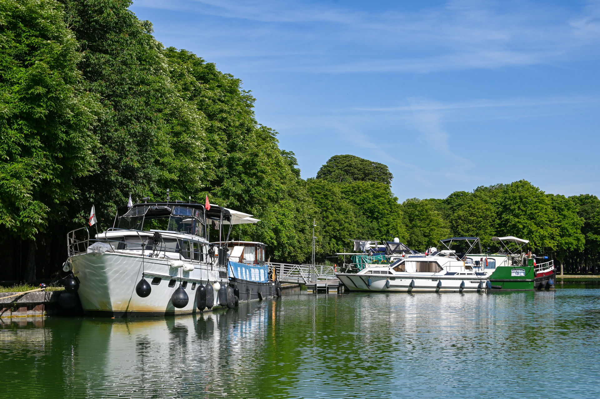 Balade en barque - Halte nautique © Christophe Manquillet